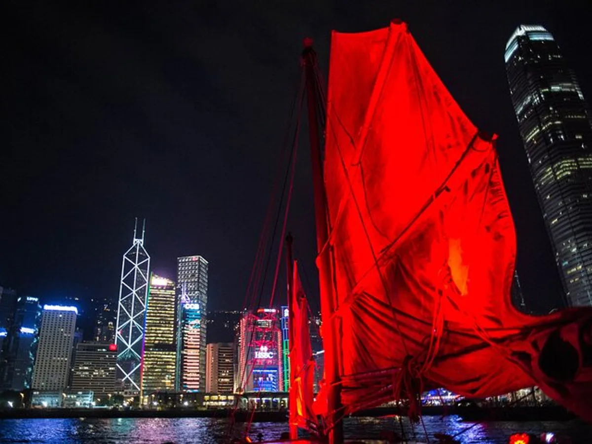 Hong Kong: Dukling , Antique Boat Tour in Victoria Harbour