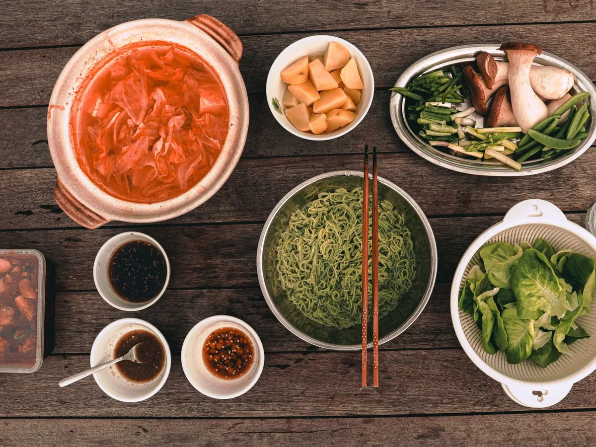 Kunming Mushroom Hotpot or Yunnan Cuisine Class with English Guide