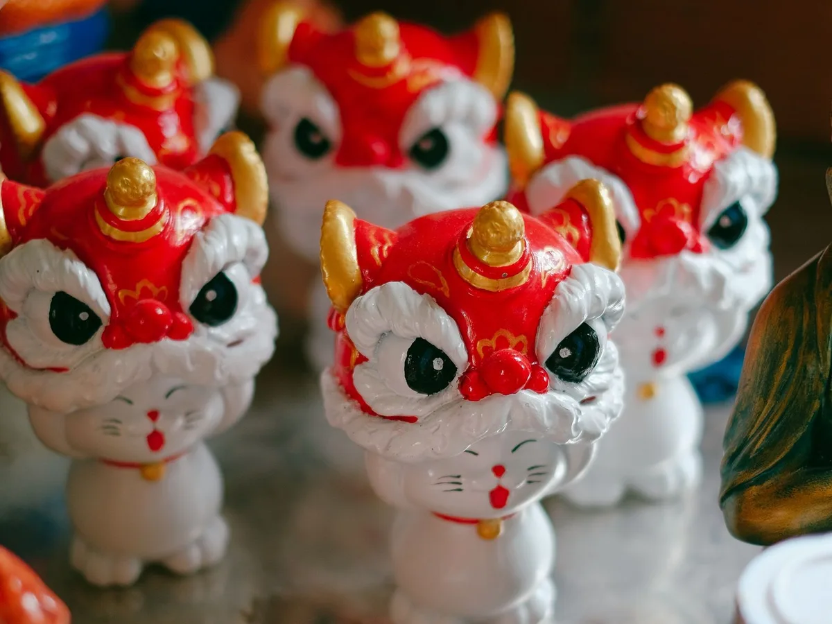 Tianjin Crosstalk Teahouse and Clay Figurine Workshop with English Guide