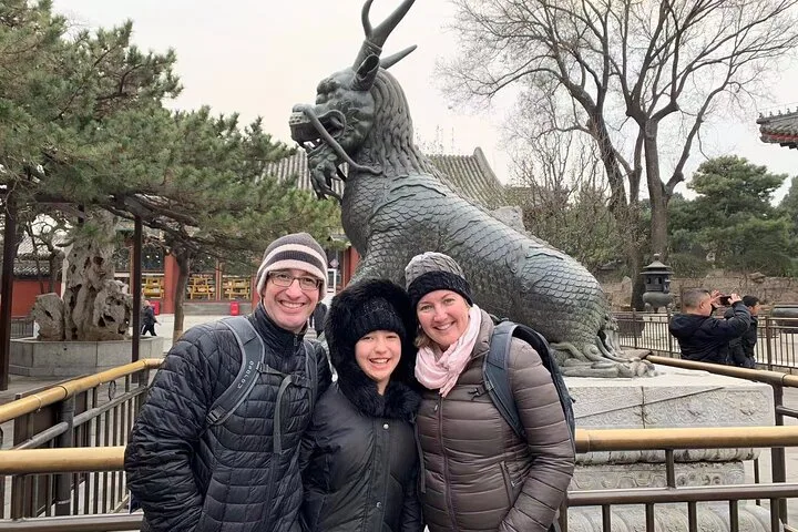 Beijing Half Day : Summer Palace Tour with Hutong Rickshaw Rides · 2/4